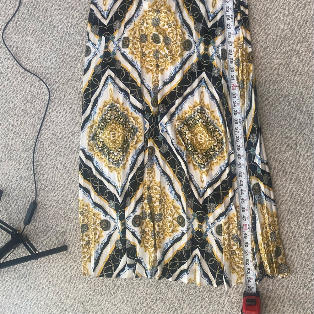 INC International Concepts Maxi Dress with Gold & Black Design Size 6 NWT - Picture 10 of 14